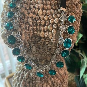 New Avon Fancy Collar Necklace Green Cz Stones